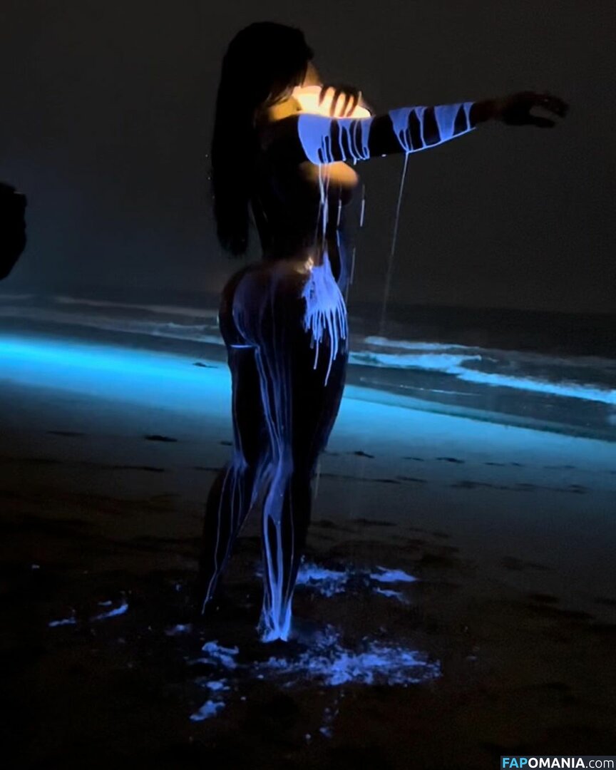 SZA / Solana Rowe / thejad3x Çıplak OnlyFans  Sızdırılmış Fotoğraf #33