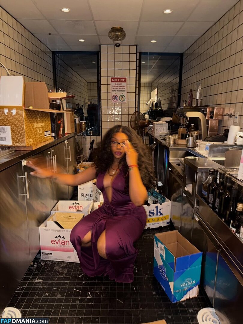 SZA / Solana Rowe / thejad3x Çıplak OnlyFans  Sızdırılmış Fotoğraf #231