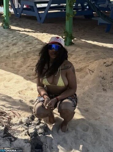 SZA / Solana Rowe / thejad3x Çıplak OnlyFans  Sızdırılmış Fotoğraf #235