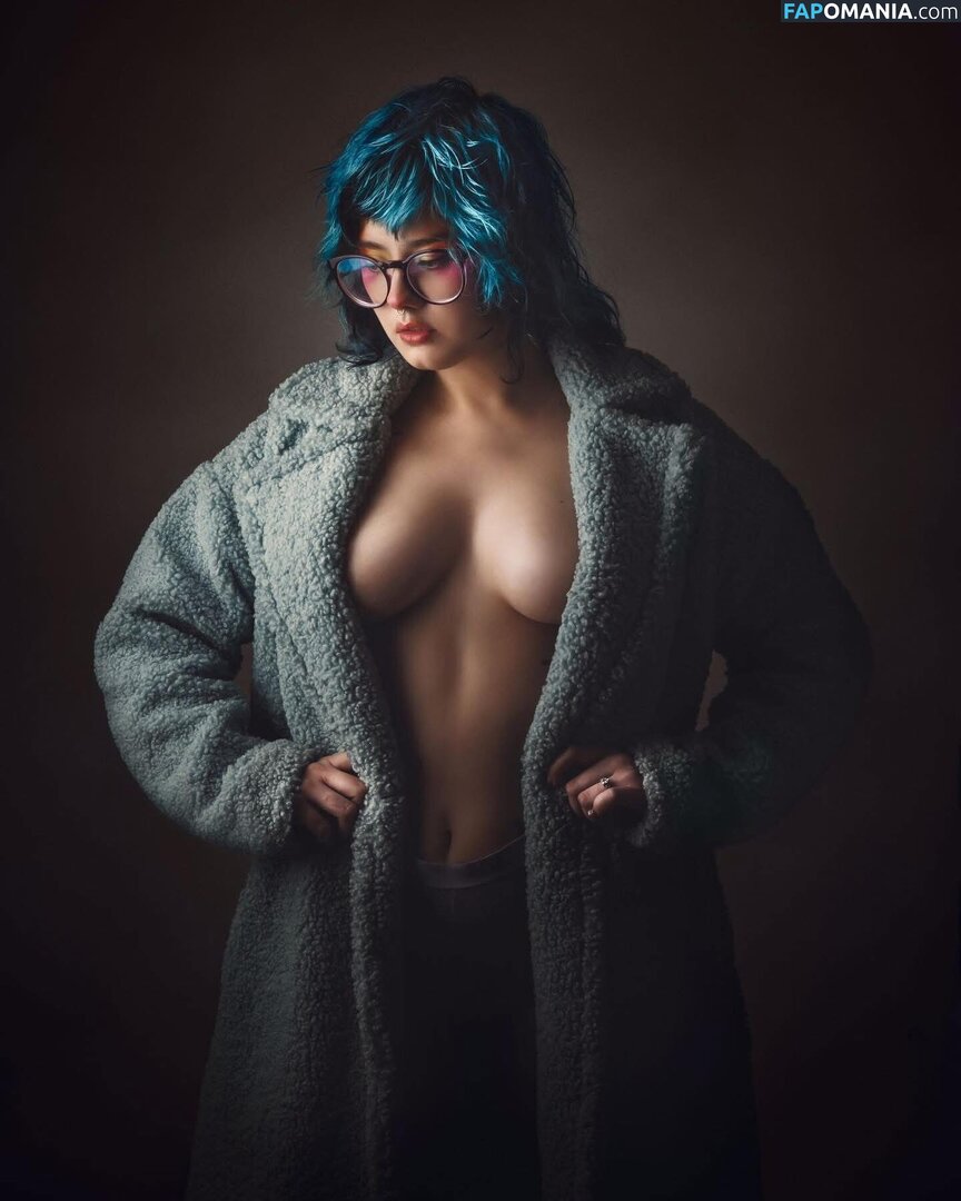 Bludegar / Tabatha Pacer / tabathapacer Çıplak OnlyFans  Sızdırılmış Fotoğraf #5