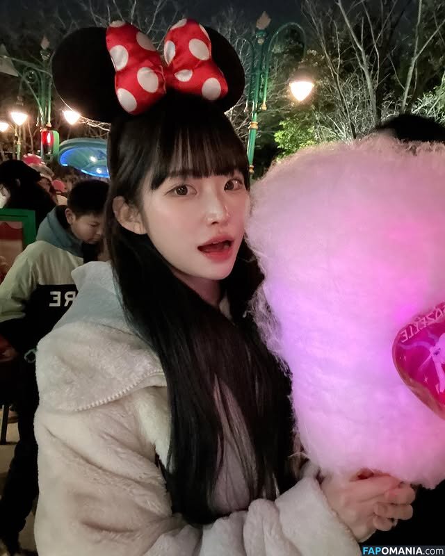 taeeeehyang Çıplak OnlyFans  Sızdırılmış Fotoğraf #3