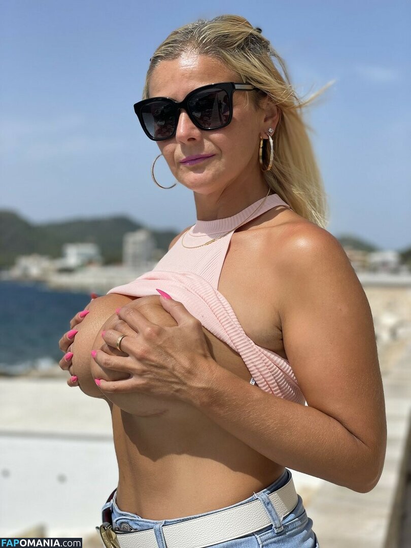 Tarba Firuta / ladydina16 / ladydina163 / niconicoleta088 Çıplak OnlyFans  Sızdırılmış Fotoğraf #2