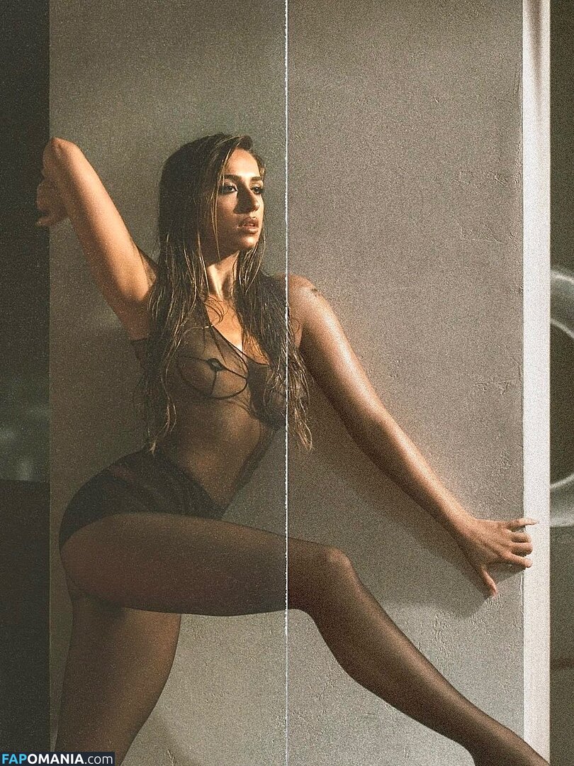 Tate McRae / tatemcrae / u41351078 Çıplak OnlyFans  Sızdırılmış Fotoğraf #86