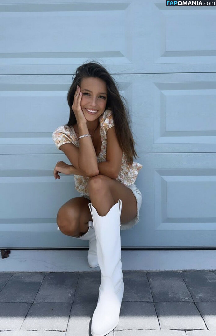 Taylor Alesia / alesiataylorxxx / tayloralesia Çıplak OnlyFans  Sızdırılmış Fotoğraf #2