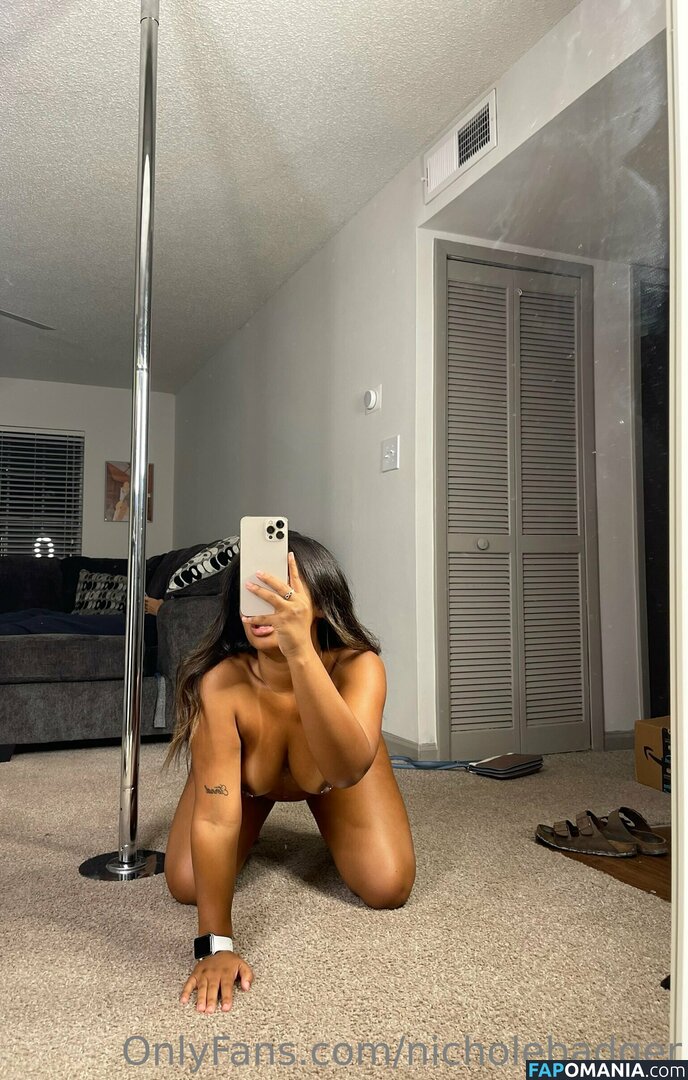 nicholebadger / taylor2music / taylor_bootsma / taylorxtaylor Çıplak OnlyFans  Sızdırılmış Fotoğraf #12