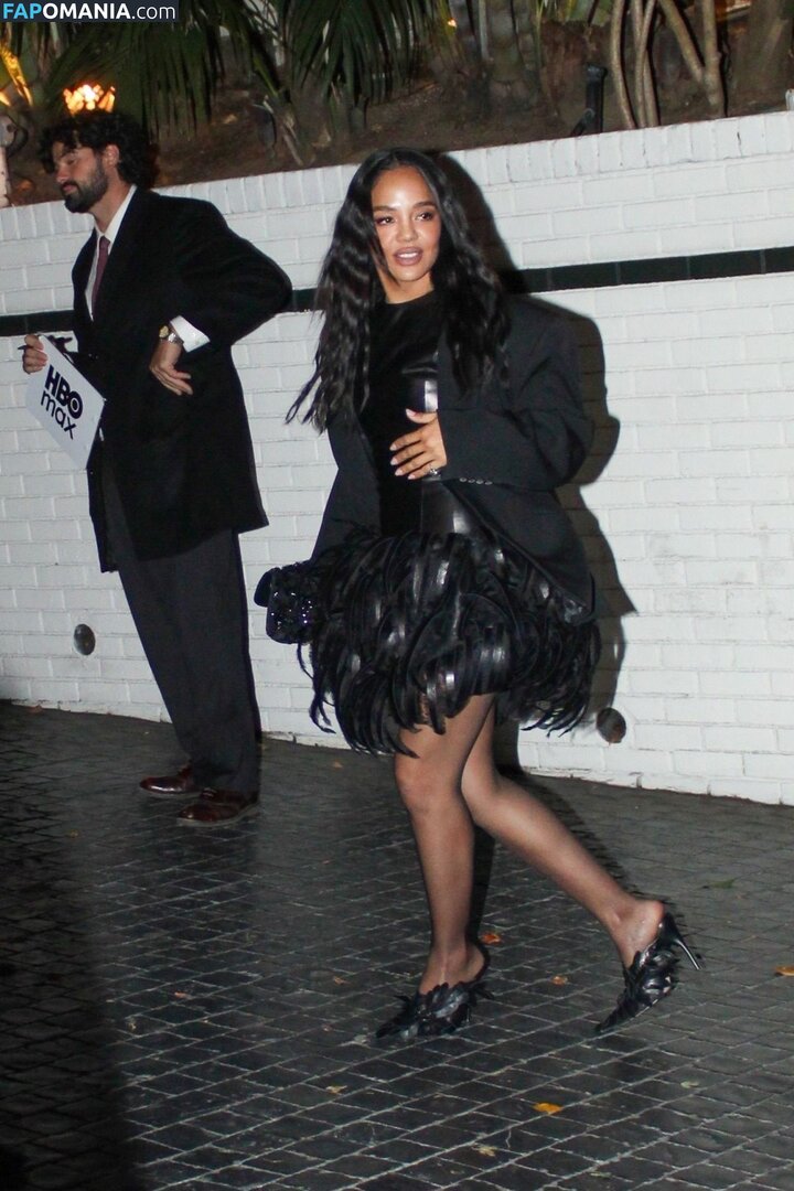 Tessa Thompson / tessamaethompson / tessathompsonx Çıplak OnlyFans  Sızdırılmış Fotoğraf #4