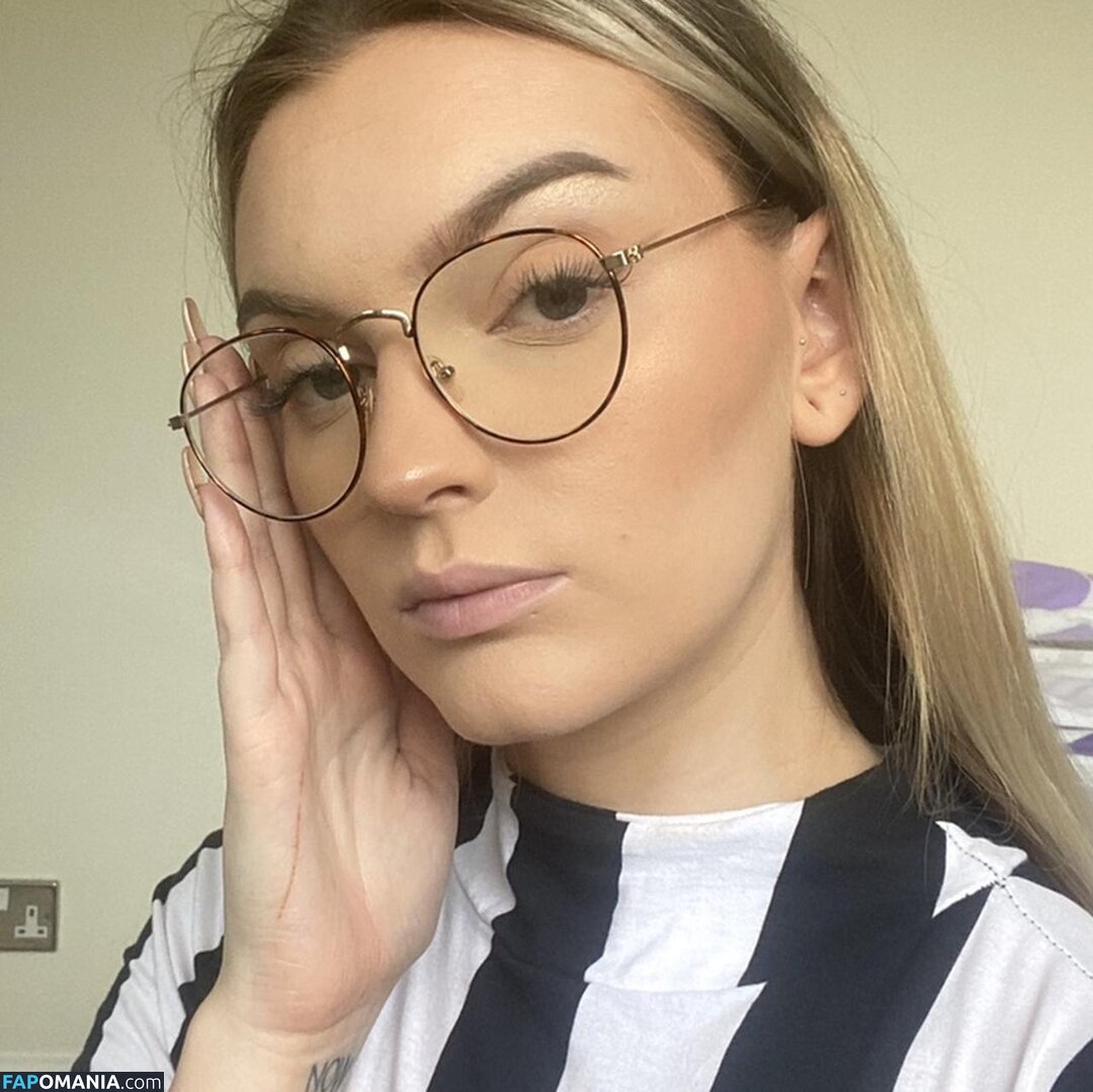 cl0ut / th0tb0t Çıplak OnlyFans  Sızdırılmış Fotoğraf #9
