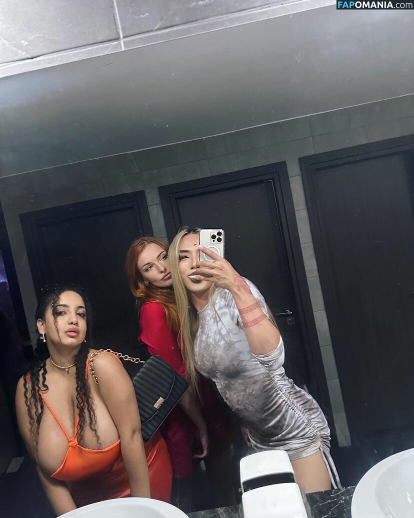 girlinred / thegirlinred0 Çıplak OnlyFans  Sızdırılmış Fotoğraf #110