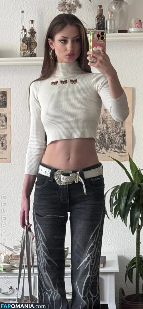 Theresa Lion / theresa_lion Çıplak OnlyFans  Sızdırılmış Fotoğraf #1