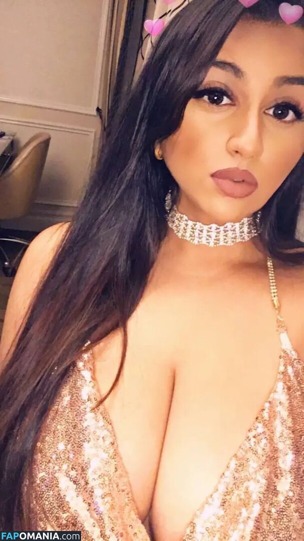 Thickest Desi Babe / curvyindians / thickestdesibabe Çıplak OnlyFans  Sızdırılmış Fotoğraf #2