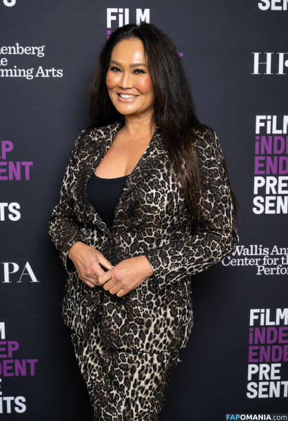 Tia Carrere / tiacarrere Çıplak OnlyFans  Sızdırılmış Fotoğraf #20