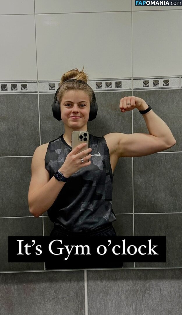 Tina Hausmann Çıplak OnlyFans  Sızdırılmış Fotoğraf #9