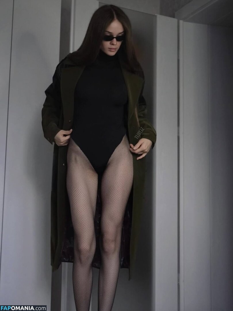 tlisliz Çıplak OnlyFans  Sızdırılmış Fotoğraf #1