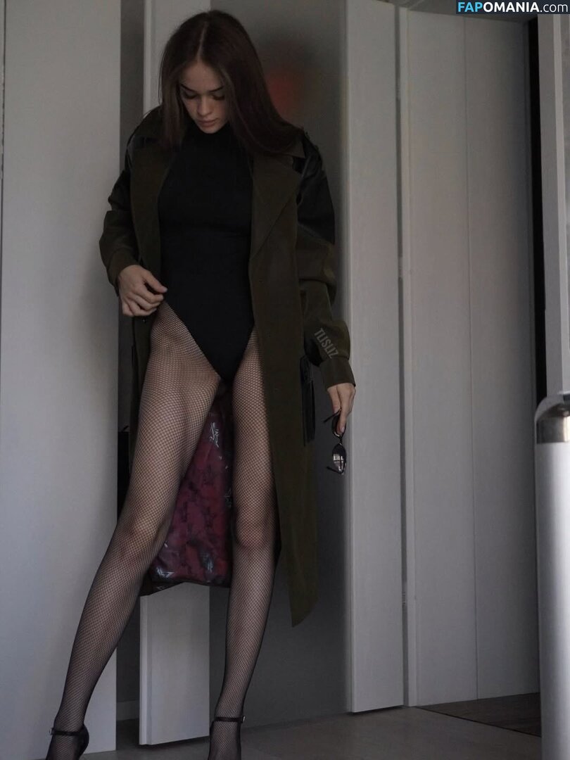tlisliz Çıplak OnlyFans  Sızdırılmış Fotoğraf #3