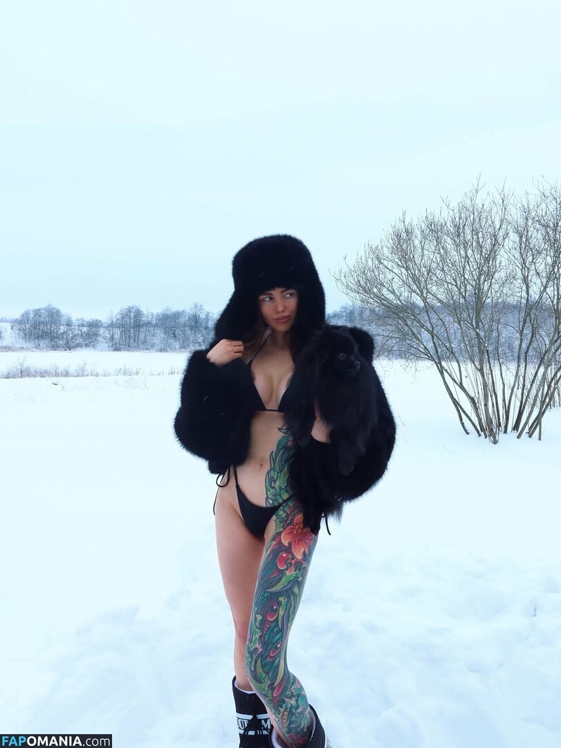 Toma Zhdanova / tomato_mood Çıplak OnlyFans  Sızdırılmış Fotoğraf #3