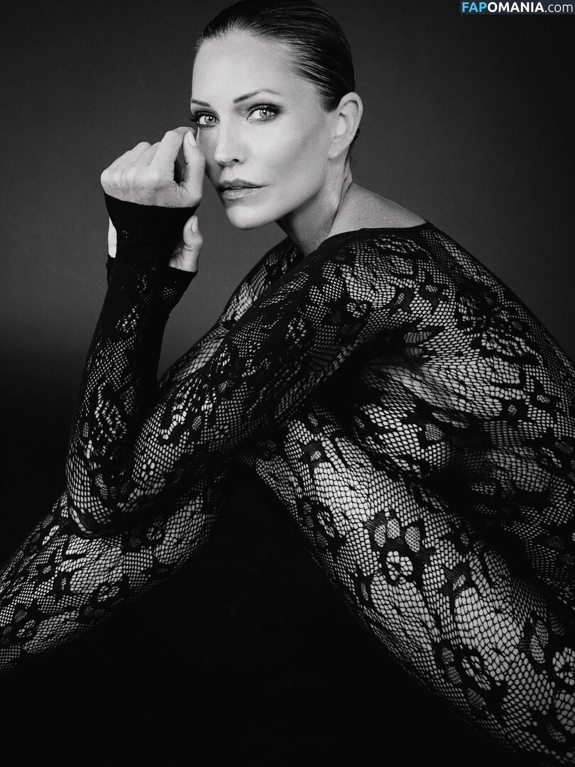 Cylon / Tricia Helfer / officialtriciahelfer / triciahelfer Çıplak OnlyFans  Sızdırılmış Fotoğraf #167