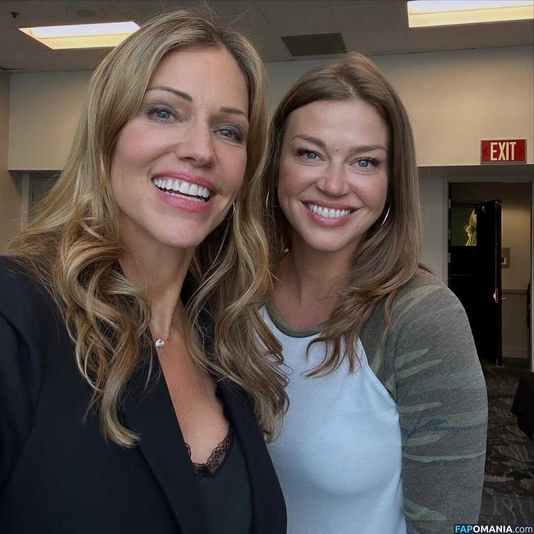 Cylon / Tricia Helfer / officialtriciahelfer / triciahelfer Çıplak OnlyFans  Sızdırılmış Fotoğraf #168