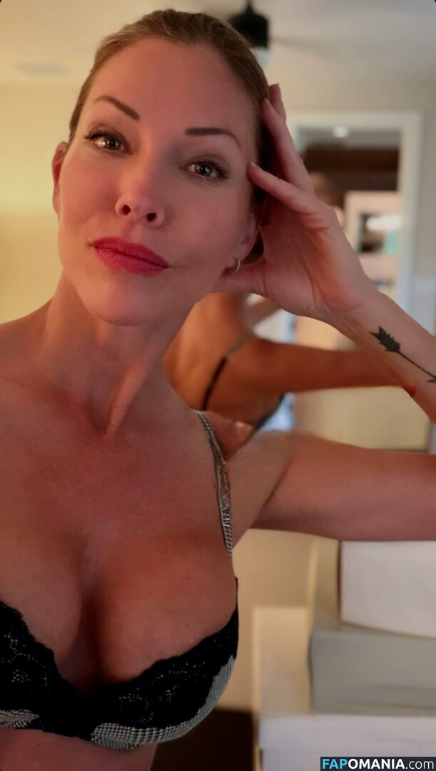 Cylon / Tricia Helfer / https: / officialtriciahelfer / triciahelfer Çıplak OnlyFans  Sızdırılmış Fotoğraf #202