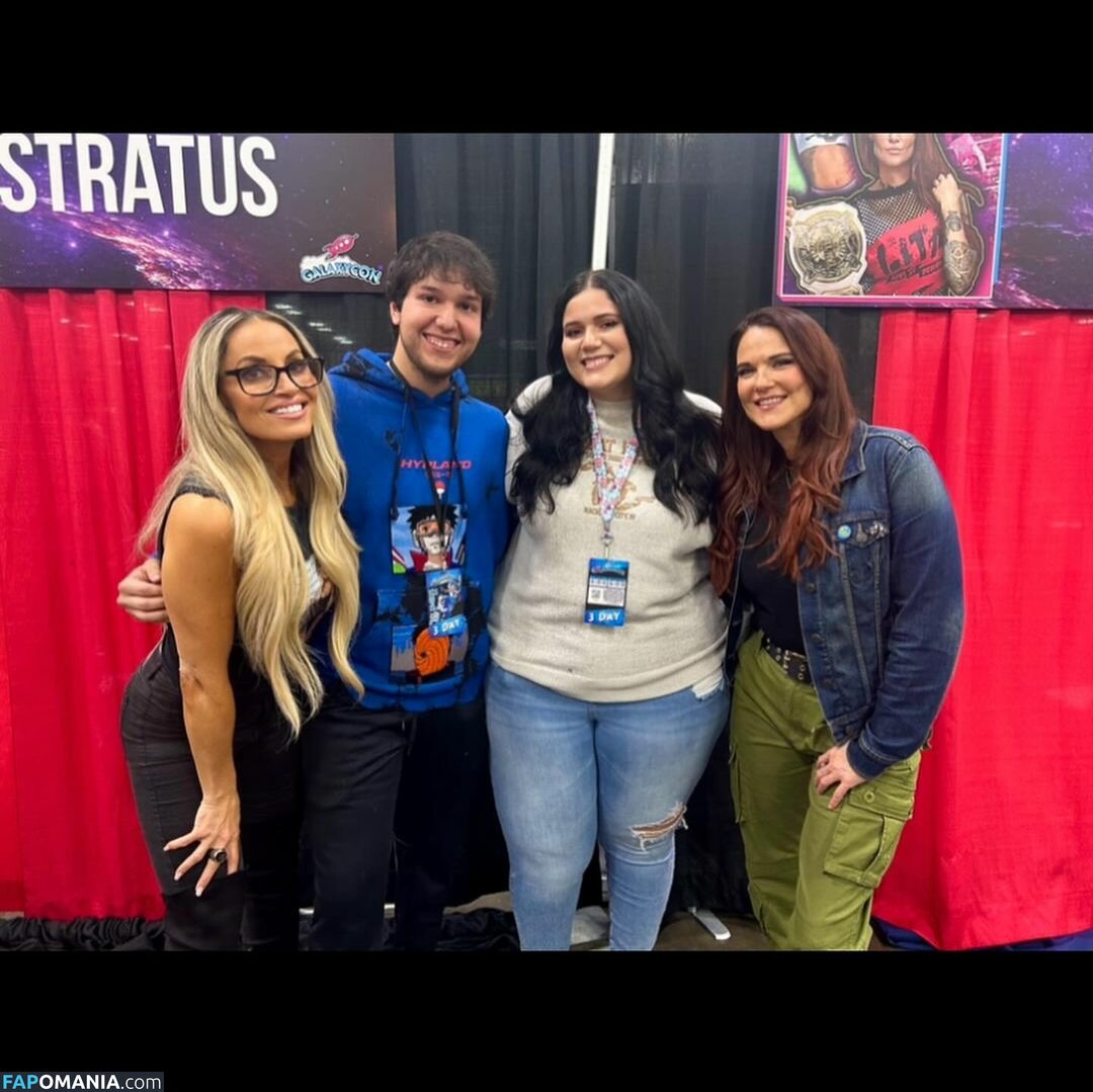 Trish Stratus / trishstratuscom Çıplak OnlyFans  Sızdırılmış Fotoğraf #549