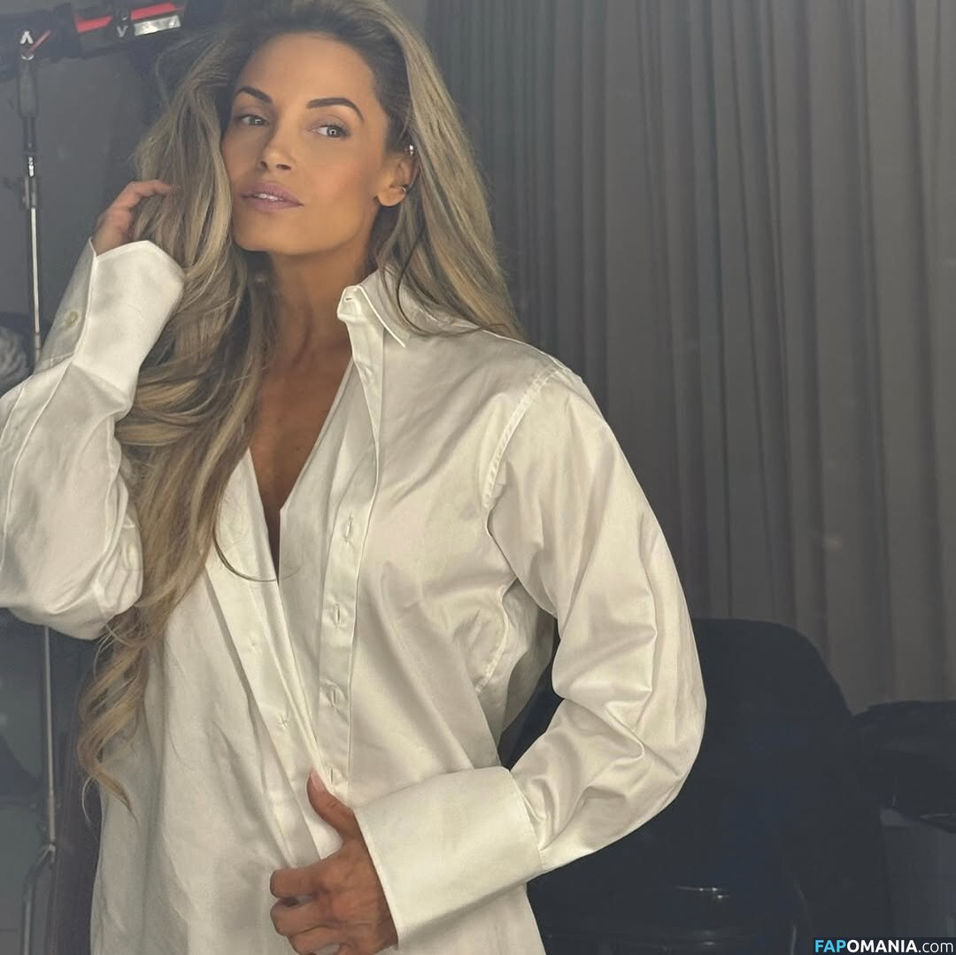 Trish Stratus / trishstratuscom Çıplak OnlyFans  Sızdırılmış Fotoğraf #1460