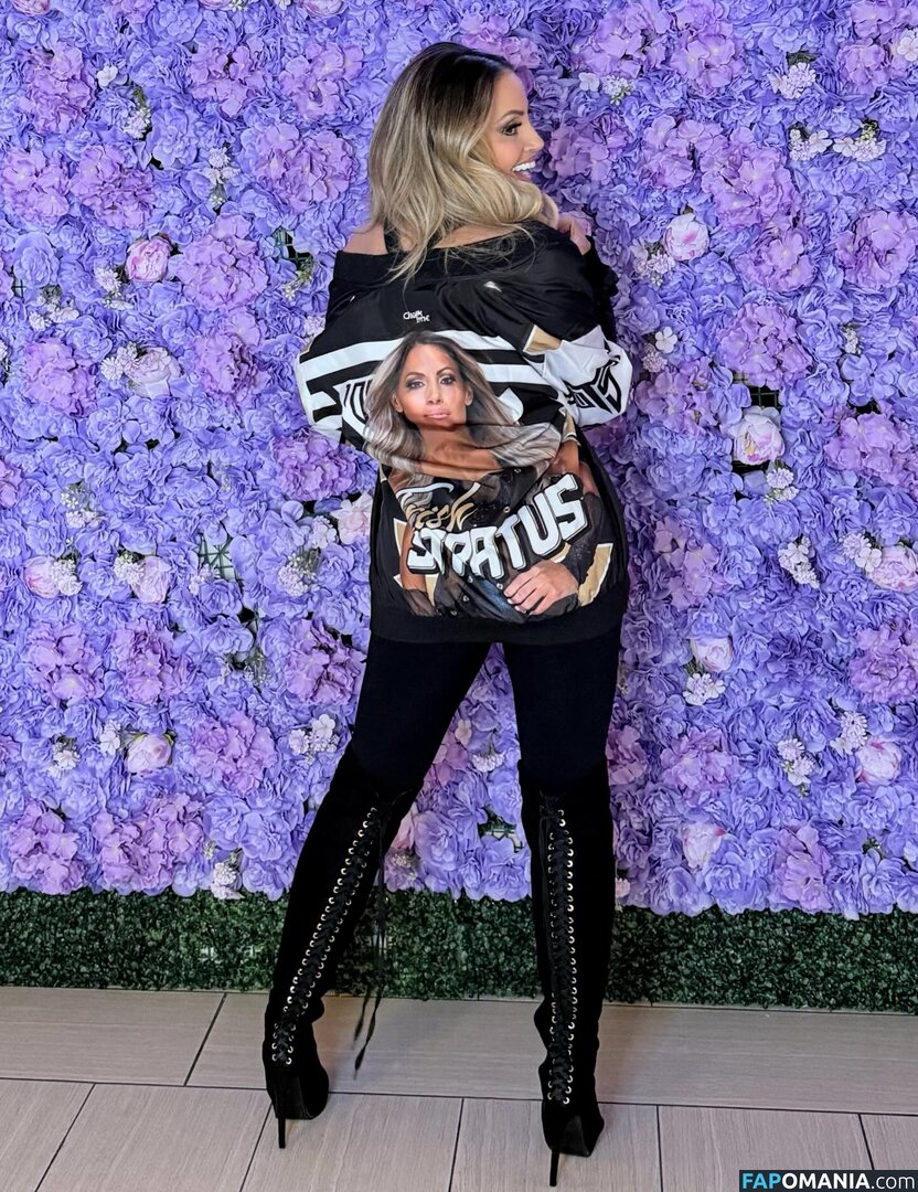 Trish Stratus / trishstratuscom Çıplak OnlyFans  Sızdırılmış Fotoğraf #1470