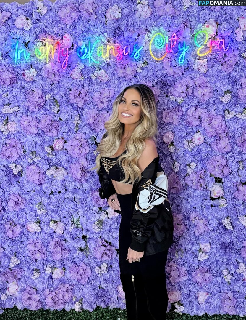 Trish Stratus / trishstratuscom Çıplak OnlyFans  Sızdırılmış Fotoğraf #1471