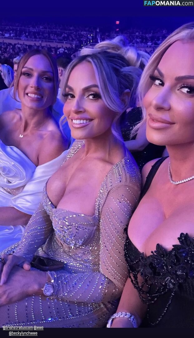 Trish Stratus / https: / trishstratus / trishstratuscom Çıplak OnlyFans  Sızdırılmış Fotoğraf #1493