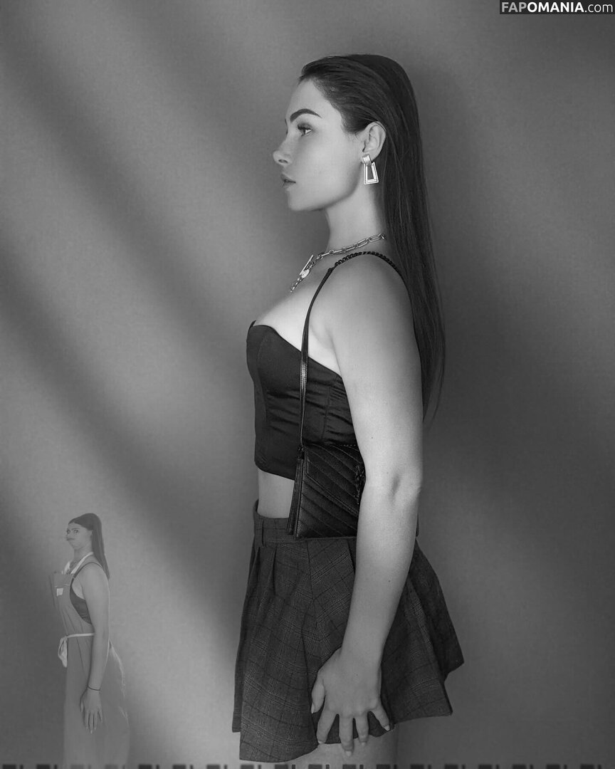 Tslanaxoxo / Yourlanatgirl / Yourlittlelana Çıplak OnlyFans  Sızdırılmış Fotoğraf #41