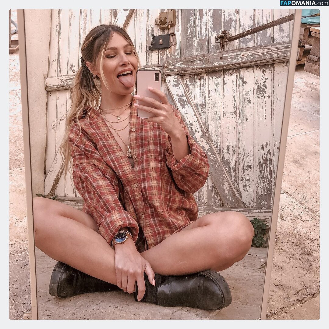 Tslanaxoxo / Yourlanatgirl / Yourlittlelana Çıplak OnlyFans  Sızdırılmış Fotoğraf #82
