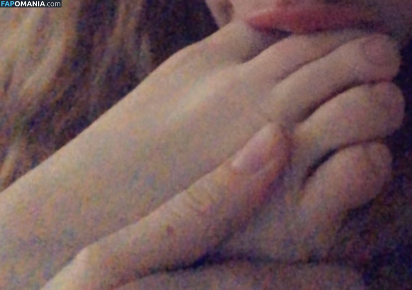 TsukiTyan / Tsuki_Tyann / tanukityan Çıplak OnlyFans  Sızdırılmış Fotoğraf #1