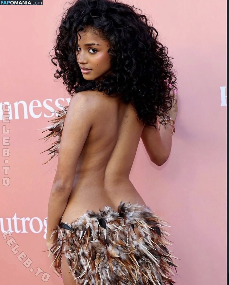 Tyla / Tylaofficial / https: / tyllaaaaaaa Çıplak OnlyFans  Sızdırılmış Fotoğraf #3