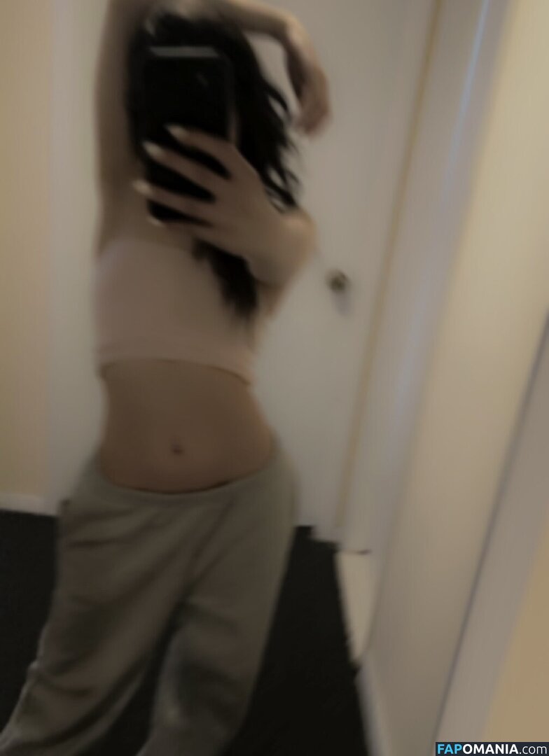 Unlov3ly / unholysrevenge / unlov3lyy Çıplak OnlyFans  Sızdırılmış Fotoğraf #3