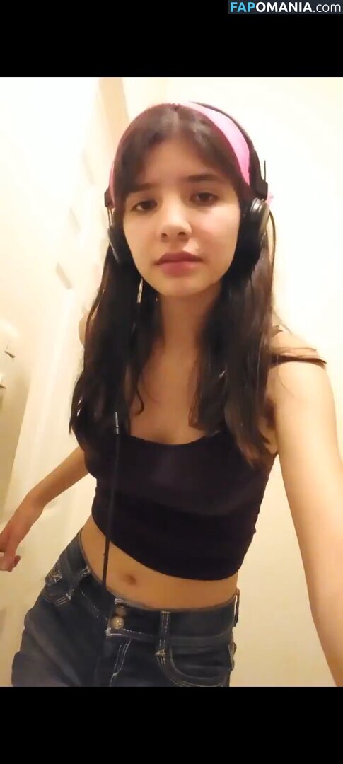 ValeCast0705 / Valeria Castañeda Çıplak OnlyFans  Sızdırılmış Fotoğraf #2