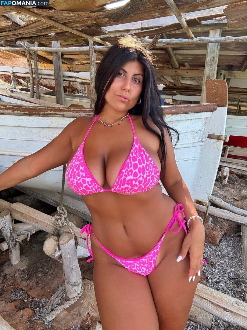 Valentina De Nucci / valentinadenucci Çıplak OnlyFans  Sızdırılmış Fotoğraf #1