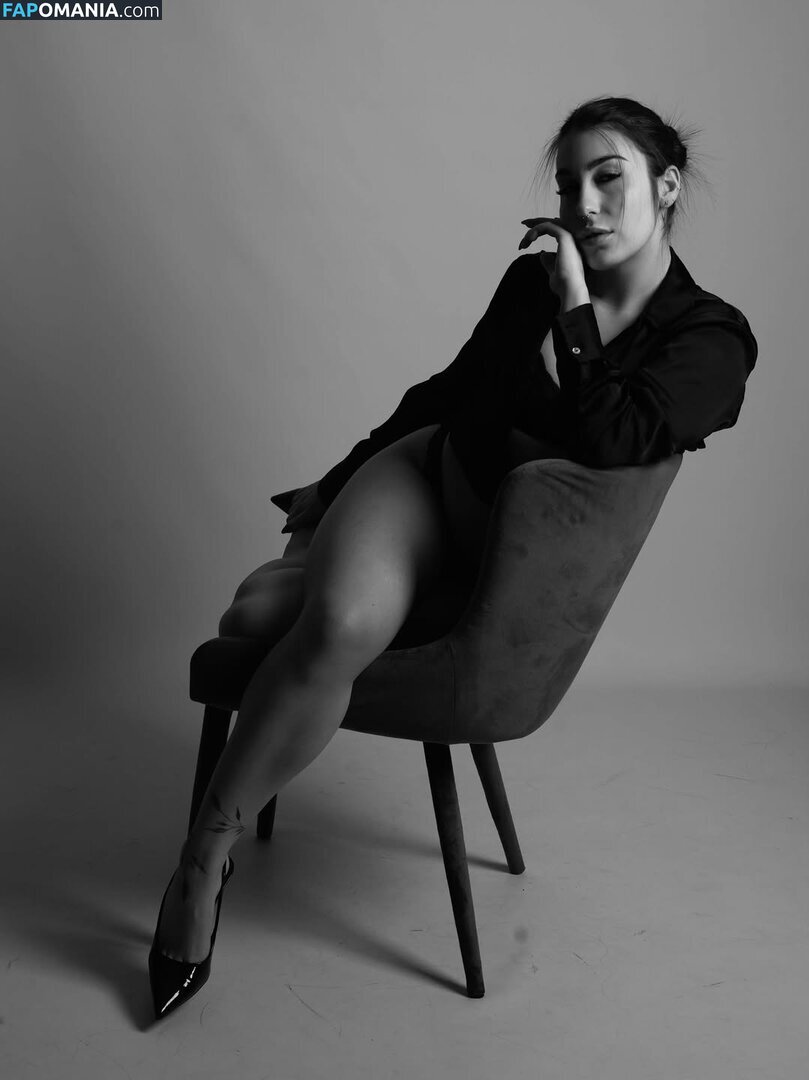 @Valentinadisozio / Valentina di Sozio Çıplak OnlyFans  Sızdırılmış Fotoğraf #5