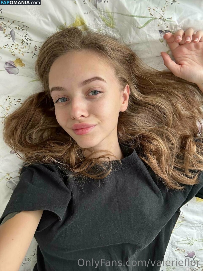 valerieflor / valerieflores Çıplak OnlyFans  Sızdırılmış Fotoğraf #24