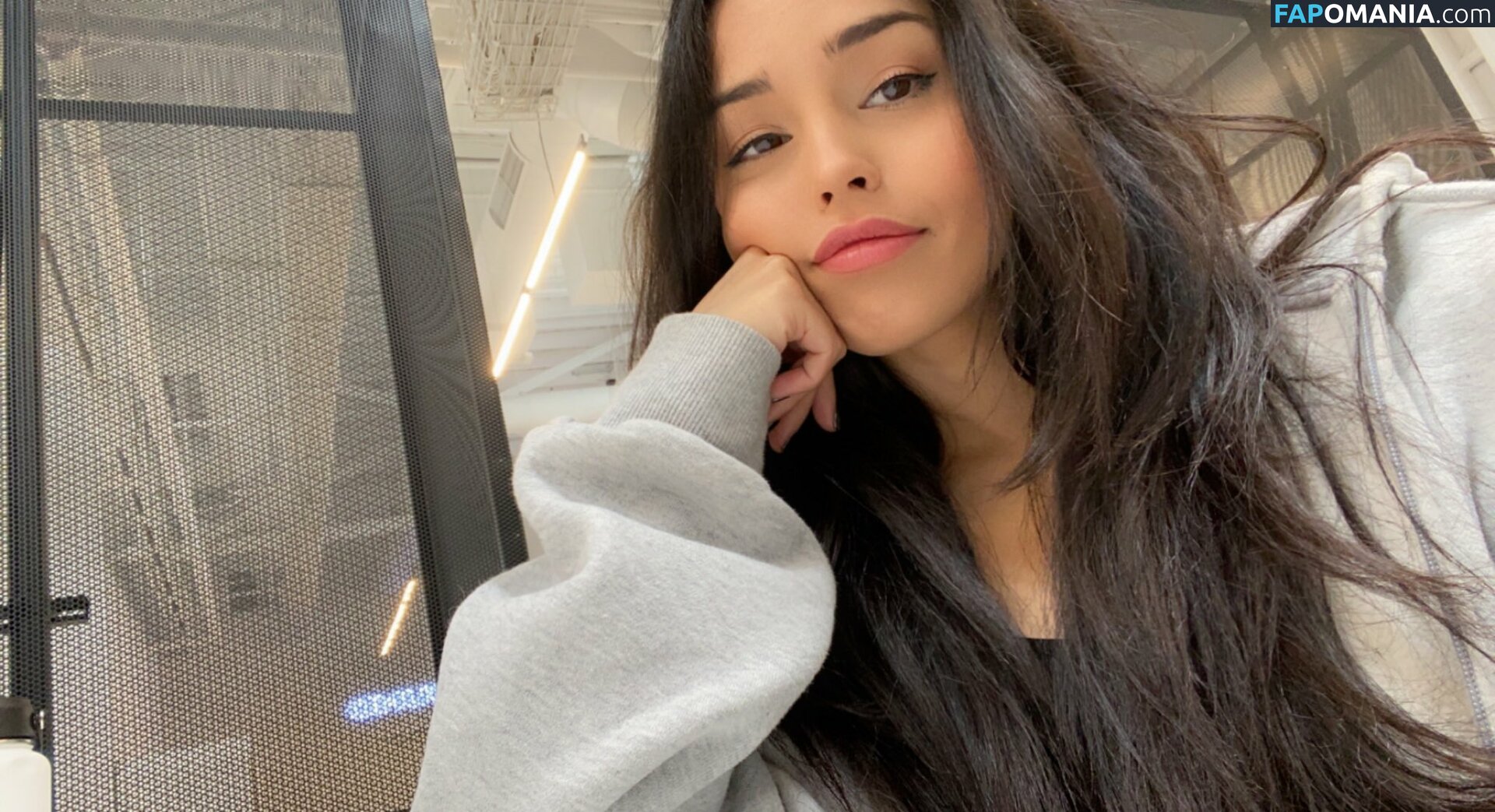 Valkyrae Çıplak OnlyFans  Sızdırılmış Fotoğraf #3