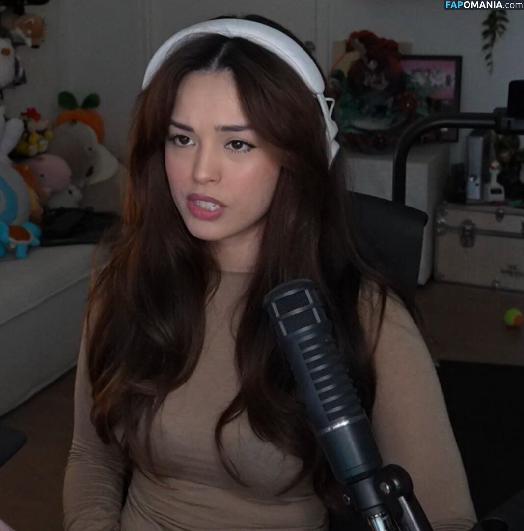 Valkyrae Çıplak OnlyFans  Sızdırılmış Fotoğraf #6