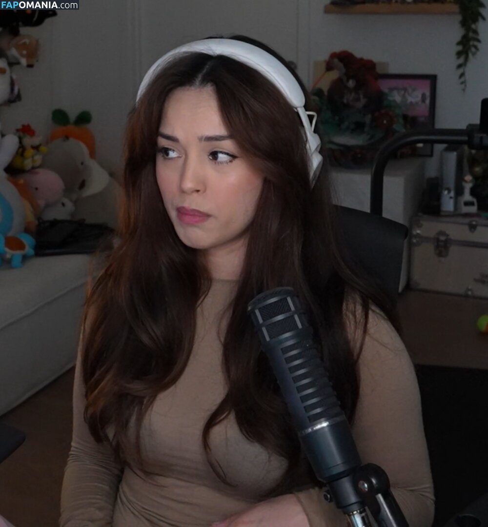 Valkyrae Çıplak OnlyFans  Sızdırılmış Fotoğraf #9