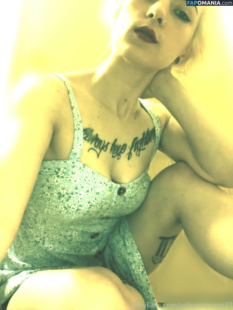 icequeen01_ / valkyriequeen27 Çıplak OnlyFans  Sızdırılmış Fotoğraf #11