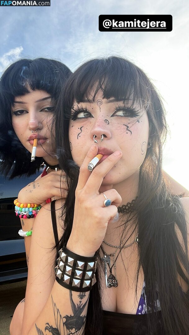 Peachyyval / Valvampire / kill.val / valerievampyr Çıplak OnlyFans  Sızdırılmış Fotoğraf #87