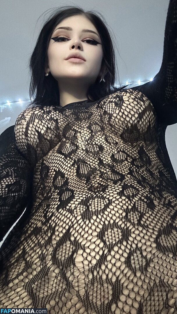 vampkira / vampkira_art Çıplak OnlyFans  Sızdırılmış Fotoğraf #3