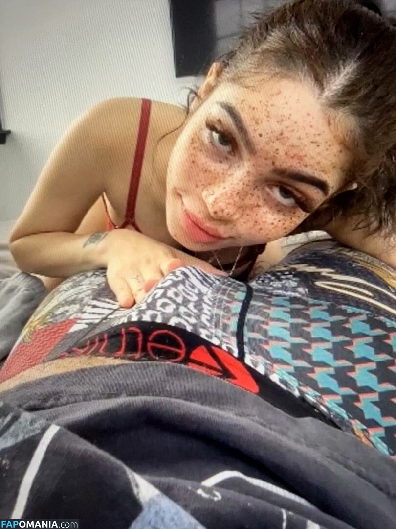 howloud / vanessaswrlddd Çıplak OnlyFans  Sızdırılmış Fotoğraf #4