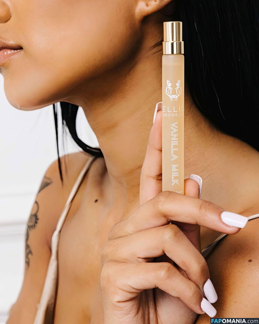 Vanilla Milk Çıplak OnlyFans  Sızdırılmış Fotoğraf #3