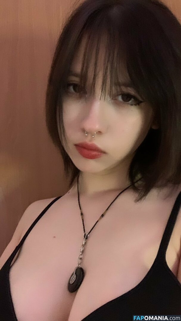 kusuoveki / kusuovk / vekikusuo / vekita / vekitk Çıplak OnlyFans  Sızdırılmış Fotoğraf #11