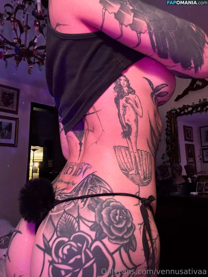 vennusativaa / vennussativahot Çıplak OnlyFans  Sızdırılmış Fotoğraf #2