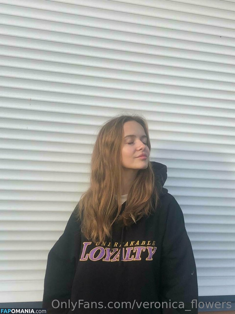 mzlovinmyself / veronica_flowers Çıplak OnlyFans  Sızdırılmış Fotoğraf #58