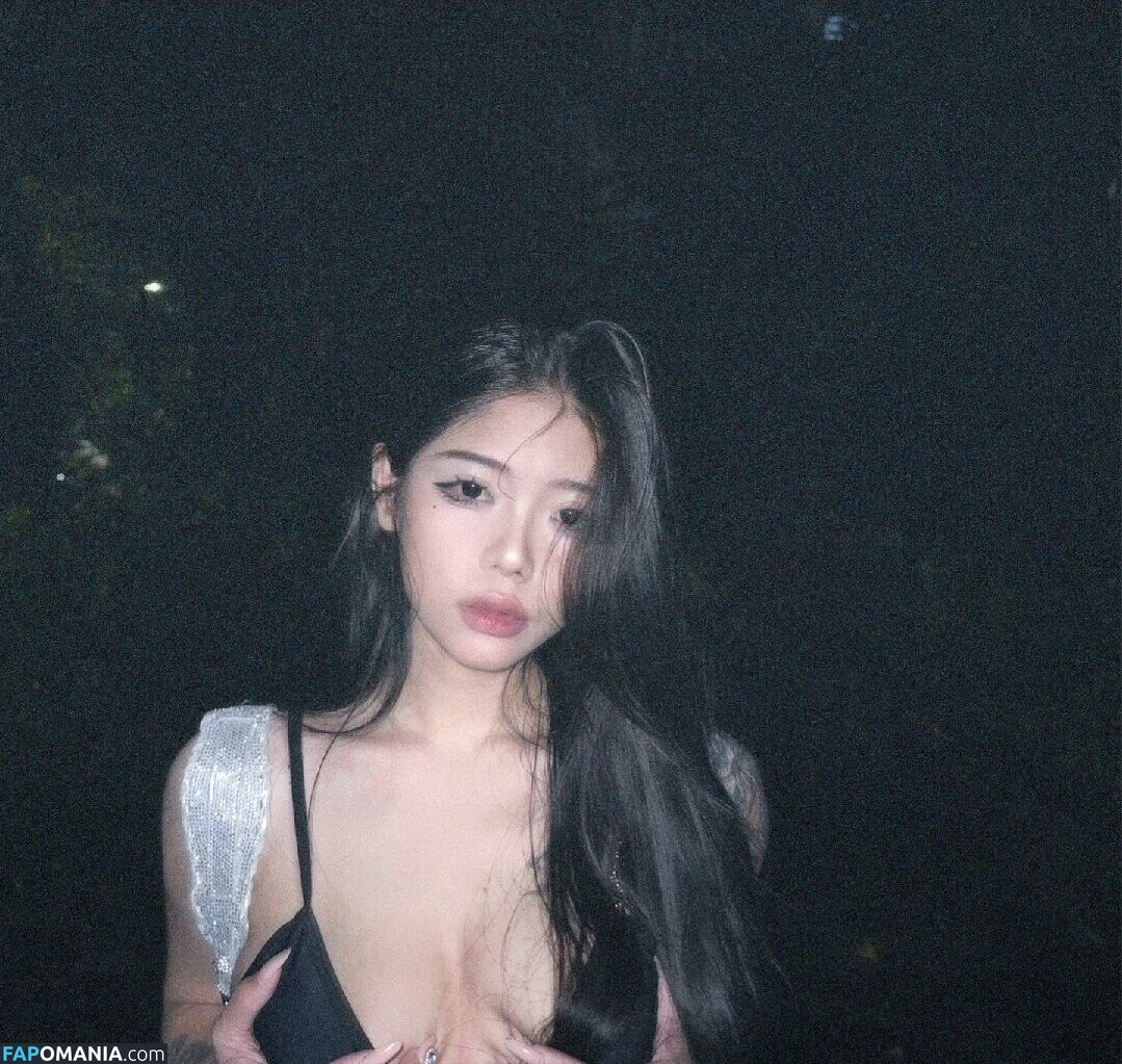 Khúc Thị Hương / Veronica Lucifer / akashi.yumi.3 / madamelucy / veronica_lucifer_ Çıplak OnlyFans  Sızdırılmış Fotoğraf #8