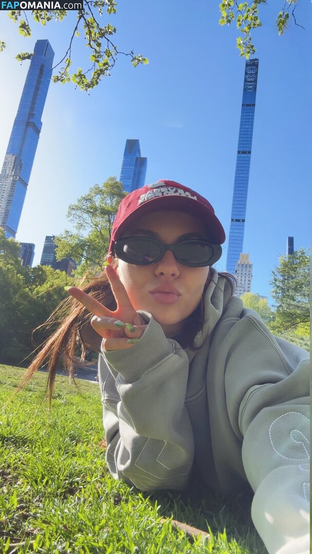Victoria Justice / https: / victoriajustice Çıplak OnlyFans  Sızdırılmış Fotoğraf #39