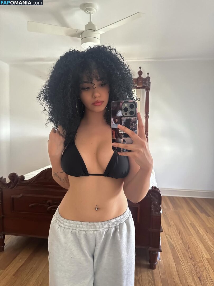 Victoria Vonne / pixieonyxx Çıplak OnlyFans  Sızdırılmış Fotoğraf #2